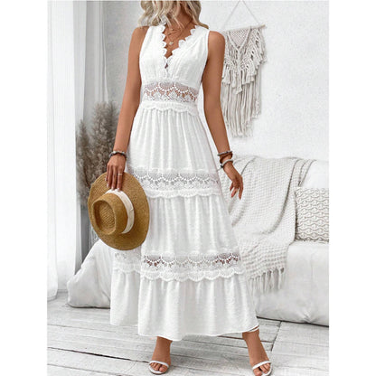Robe sans manches avec dentelle