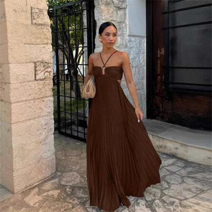 Robe cocktail à taille haute sans manches